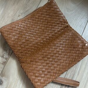 Elegant Brown Woven Clutch